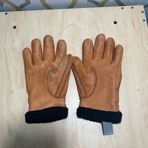 Hestra men’s tote leather gloves size 9